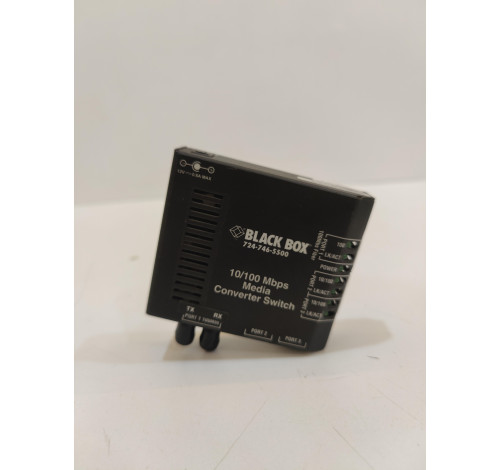 BLACK BOX 724-746-5500 10/100 MBPS MEDIA CONVERTER SWITCH